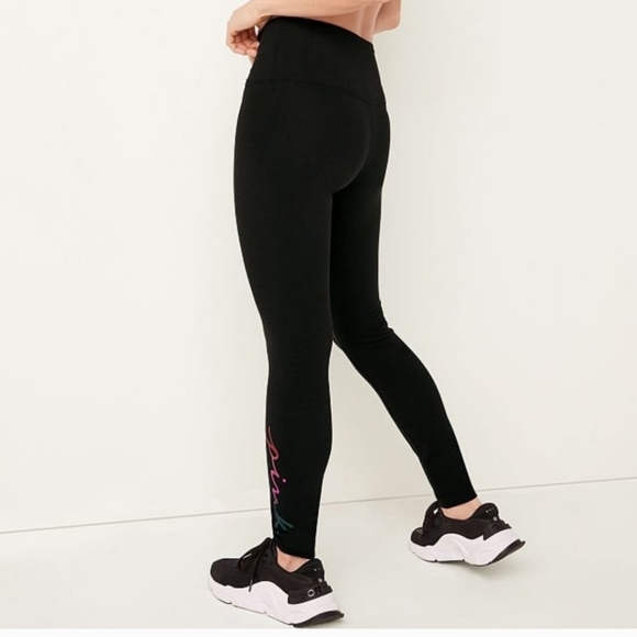 Vs pink glitter script logo leggings, size xl. NWT. - Picture 13 of 13